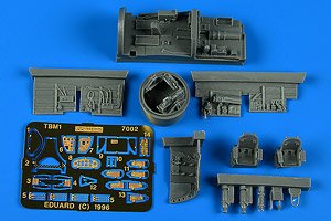 TBM アベンジャー コックピットセット (ハセガワ用) (プラモデル)
