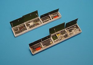 F/A-18 ホーネット 電子装備格納庫 (ハセガワ用) (プラモデル)