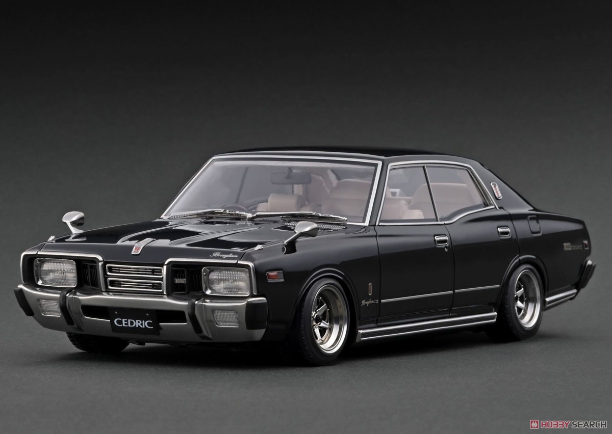 Nissan Cedric Brougham (330) Black (ミニカー) 商品画像1