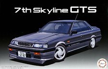7th スカイライン 4ドアH.T GTS (ハイソカーバージョン) (プラモデル)