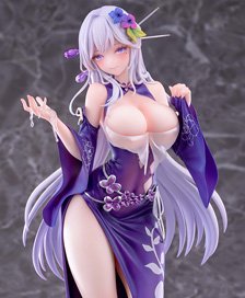 Saintess of Water w/Bonus Item (PVC Figure)