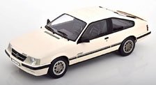 オペル Monza GSE 1984 ホワイト (ミニカー)