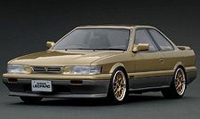 Nissan Leopard Ultima V30 TWINCAM TURBO (F31) Gold/Silver (ミニカー)
