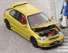 Honda Civic Type R EK9 Gold (Diecast Car)