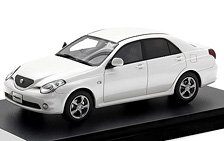 Toyota Verossa VR25 (2001) White Pearl Crystal Shine (Diecast Car)