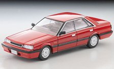 TLV-N352a Nissan Skyline 4 Door HT 1800 Passage (Red) 1987 (Diecast Car)
