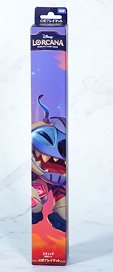 ディズニー・ロルカナ・TCG 日本語版 公式プレイマット 「スティッチ 小型ロケット」 (カードサプライ)