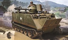 M113 ACAV Armored Cavalry Assault Vehicle w/106mm Recoilless Rifle (Plastic model)