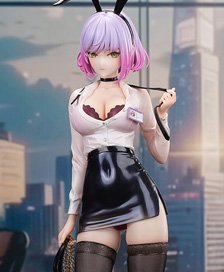 [Bonus Included] Luna illustration by YD (PVC Figure)