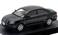Toyota AVENSIS Li (2003) ブラックマイカ (ミニカー)