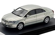 Toyota AVENSIS Li (2003) ライトオリーブマイカメタリック (ミニカー)