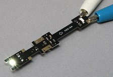 リプルフィルタ搭載・常点灯ライト基板 (K社機関車用 白色B) (1両分) (鉄道模型)