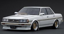 Toyota CRESTA Super Lucent TWINCAM24 EXCEED (GX71) Pearl White (ミニカー)
