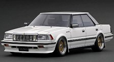 Toyota Crown 3.0 Royal Saloon G (120) White (ミニカー)