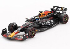 オラクル レッドブル レーシング RB20 2024 2位入賞車 #11 バーレーングランプリ Sergio Perez [ブリスターパッケージ] (ミニカー)