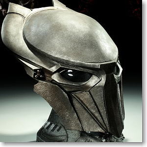 Predators The Falconer Mask Prop Replica