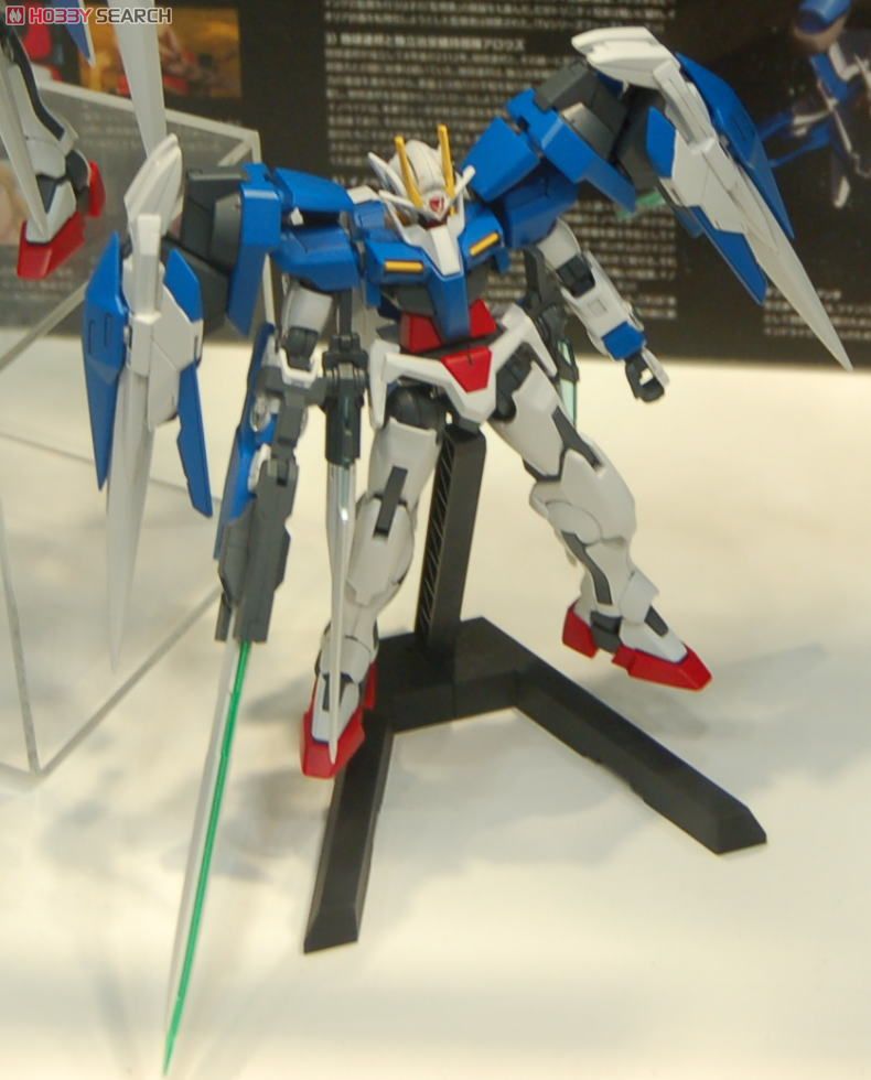 ダブルオーライザー (粒子貯蔵タンク型) (HG) (ガンプラ) その他の画像2