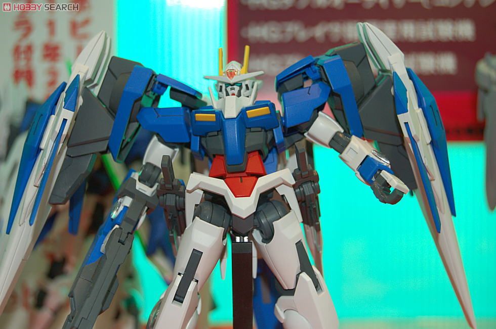 ダブルオーライザー (粒子貯蔵タンク型) (HG) (ガンプラ) その他の画像4