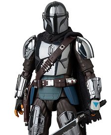 MAFEX No.256 THE MANDALORIAN CHROME Ver. (Completed)