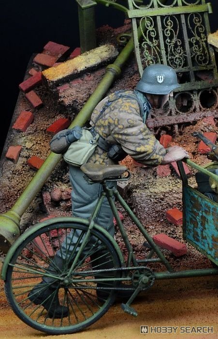 WWII ドイツ 武装親衛隊 車を押す兵士＃3 1942-45 (プラモデル) その他の画像1