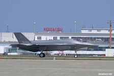 JASDF F-35A Lightning II 303SQ (Plastic model)