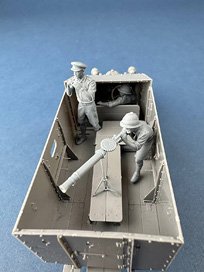 RAF ARMOURED CAR THE CREW (Plastic model)