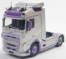 Volvo Trucks FH Globetrotter XL 2023 (Silver / Purple) (Diecast Car)