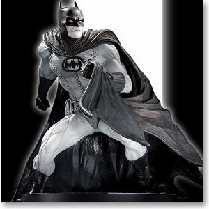バットマン/ バットマン ブラック＆ホワイト スタチュー: デビッド・フィンチ