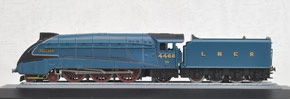 NRM ライナー 4-6-2 `マラード` A4クラス蒸気機関車 (ガーターブルー) (鉄道関連商品)
