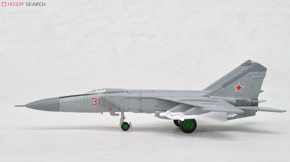 MiG-25P フォックスバット ソ連防空軍 第513航空連隊 チェグエフカ空軍基地 1976年 (完成品飛行機) 商品画像1