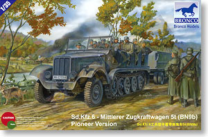 Sd.Kfz.6 Mittlerer Zugkraftwagen 5t (BN9b) Pioneer Version (Plastic model)