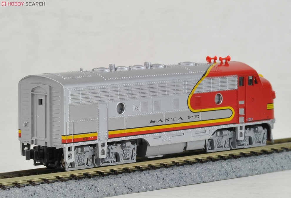 EMD F7A AT&SF Santa Fe (サンタ・フェ) (新車番/銀/赤 ウォーボンネット) No.37 ★外国形モデル (鉄道模型) 商品画像3
