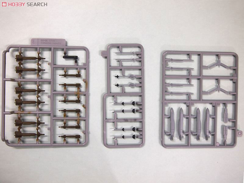 タイフーン FGR.4 英空軍仕様 塗装済キット (プラモデル) 商品画像4