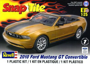 `Snap Tight` 2010 Ford Mustang Convertible (Model Car)