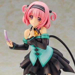 Momo Velia Deviluke (PVC Figure)