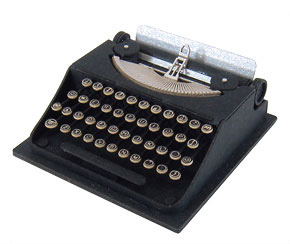 [Miniatuart] Miniatuart Petit Typewriter (Unassembled Kit) (Railway Related Items)