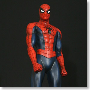 Bowen Statue: Red costume Spider Man museum ver