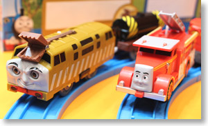 Fire-Engine Flynn & Diesel 10 Set (Movie `DAY OF THE DIESELS`) Model Train) (Plarail)