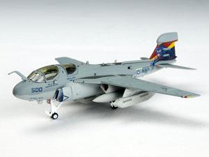 EA-6B プラウラー VAQ-136 ガントレッツ NF500 CAG 2004 (完成品飛行機)