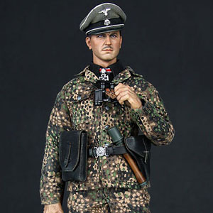 DAMTOY 1/6 German Waffen-SS Panzer Commander Kurt Meyer (Fashion Doll)
