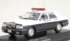 ★宮沢模型限定 日産 セドリック (YPY31) 2002 警視庁交通部交通機動隊車両 (1交1) (ミニカー)