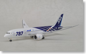 1/400 787-8 JA801A 787特別塗装機 空中姿勢 (完成品飛行機)