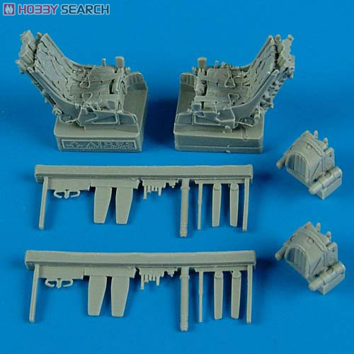Su-27UB Ejection Seats with Safety Belts (Plastic model) 商品画像1