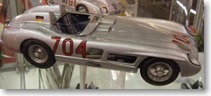メルセデス・ベンツ 300 SLR 1955年ミッレ・ミリア #704 Herrmann (ミニカー)