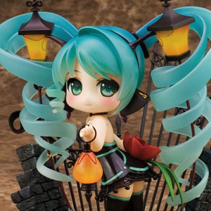 Character Vocal Series 01: Hatsune Miku Lamp Miku Feat. Nekozakana (PVC Figure)