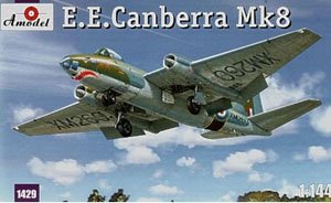 E.E.Canberra Mk.8 (Plastic model)