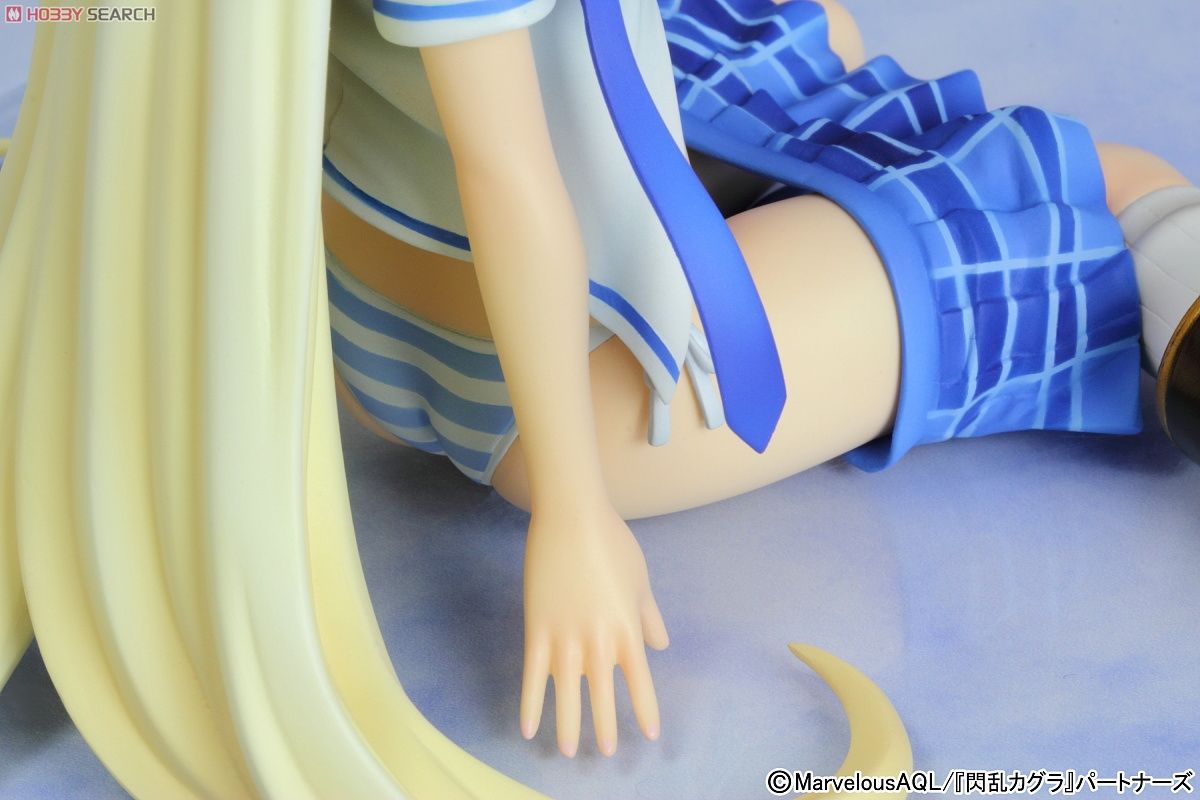Katsuragi -Sitting ver.- (PVC Figure) Item picture12
