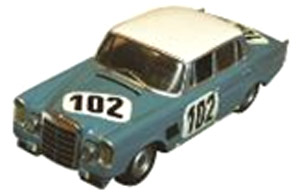 メルセデス・ベンツ 300SE #102 1964年SPA24時間 優勝 Crevits-G.Gosselin  (ミニカー)
