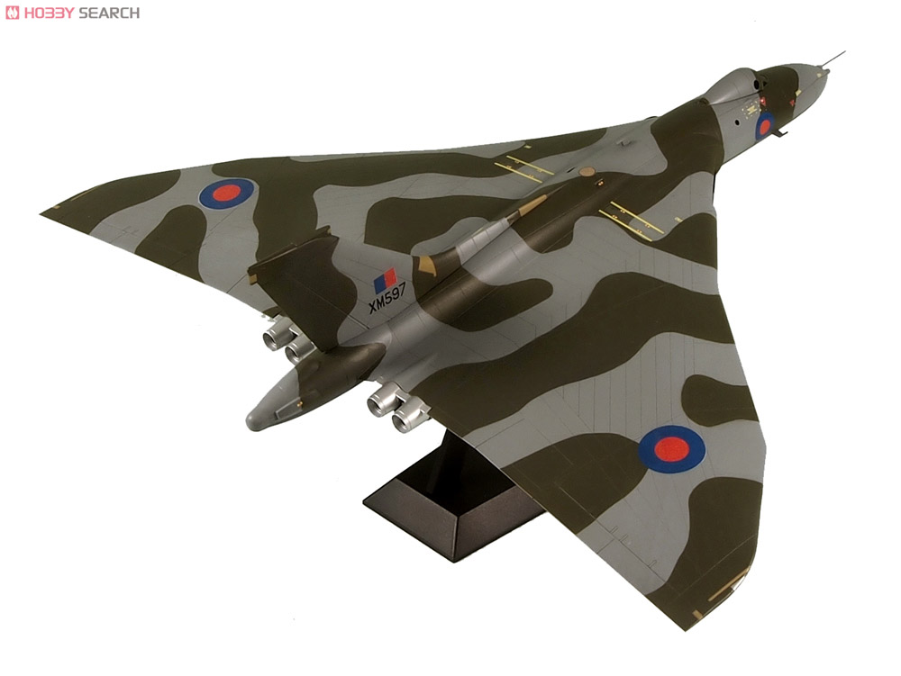 イギリス空軍 爆撃機 バルカンB.2 塗装済組立モデルキット (プラモデル) 商品画像1