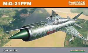 ミグ MiG-21PFM フィッシュベッドF (プラモデル)